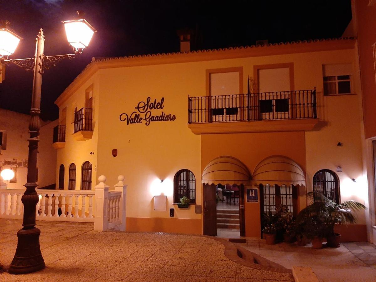 Sotel Valle Guadiaro Pueblo Nuevo de Guadiaro Dış mekan fotoğraf